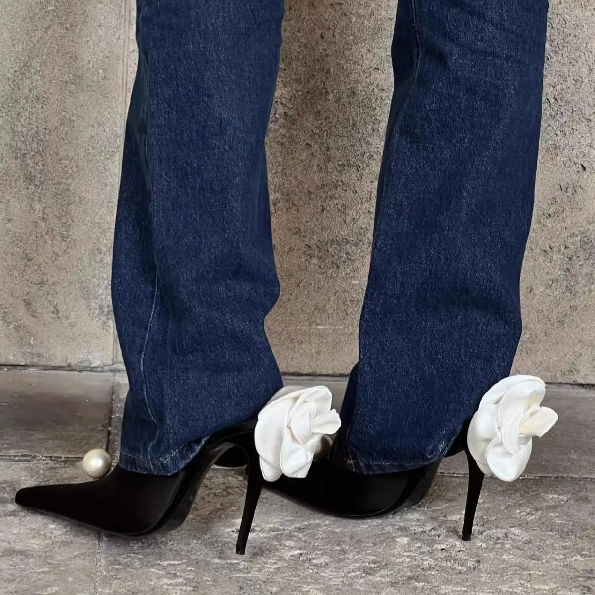 French Pointed Toe Pearl Sandals Stiletto Heel Ladies Banquet - Image 4