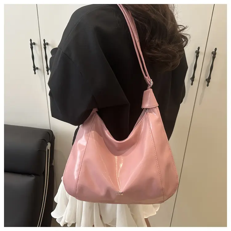 Women's Creamy White Shoulder Crossbody Bag 2025 — feature 15