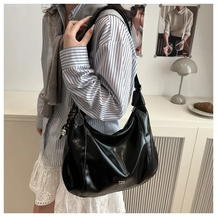 Women's Creamy White Shoulder Crossbody Bag 2025 — feature 19