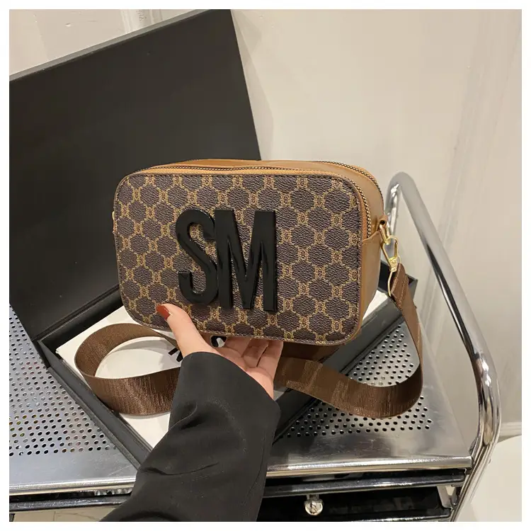 Women Crossbody Bag with Logo & Strap — feature 11