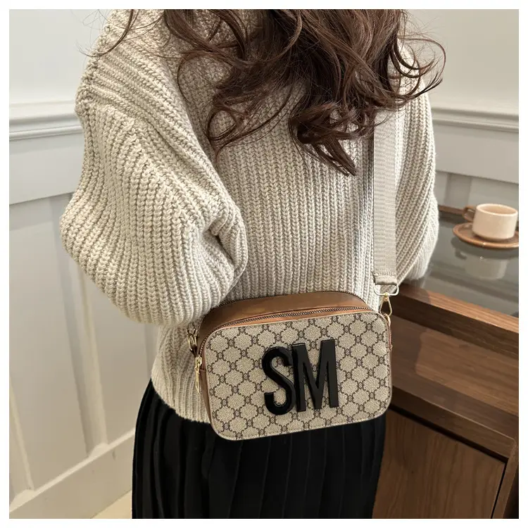 Women Crossbody Bag with Logo & Strap — feature 27