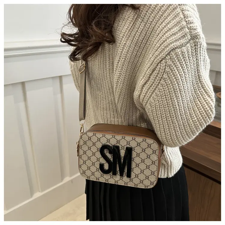 Women Crossbody Bag with Logo & Strap — feature 28