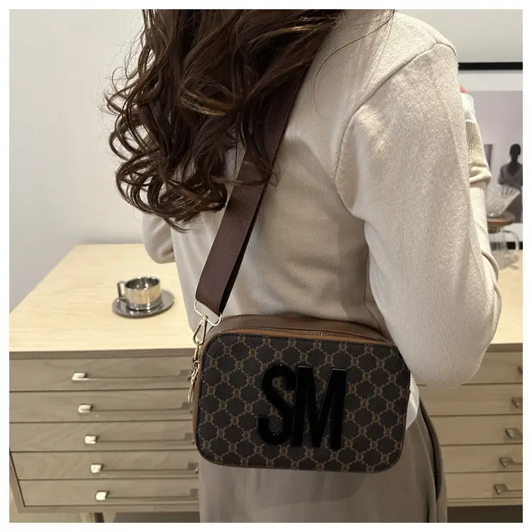 Women Crossbody Bag with Logo & Strap — feature 29
