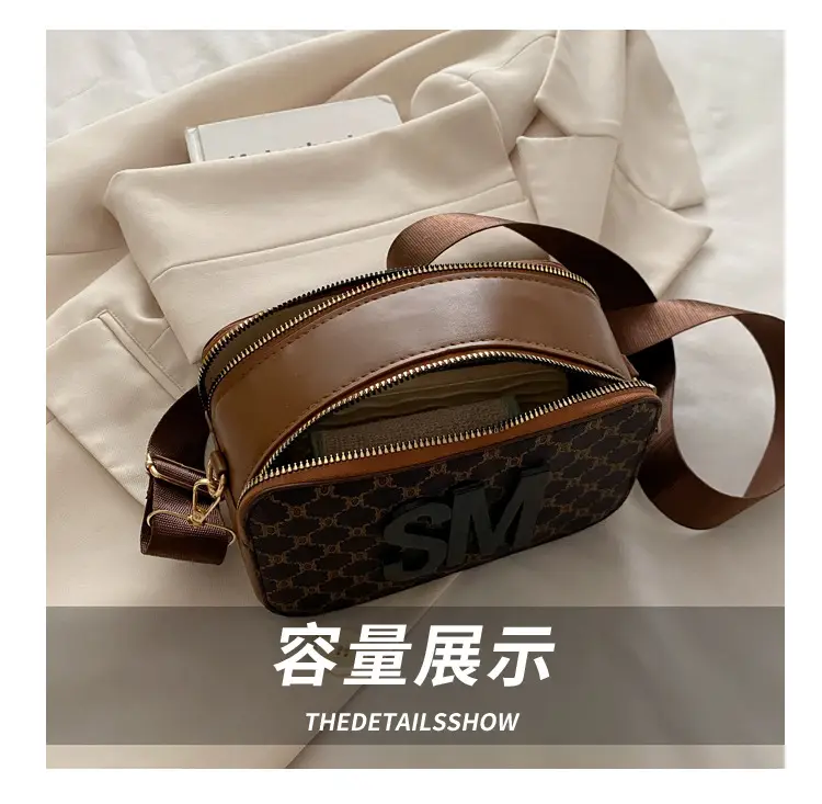 Women Crossbody Bag with Logo & Strap — feature 8