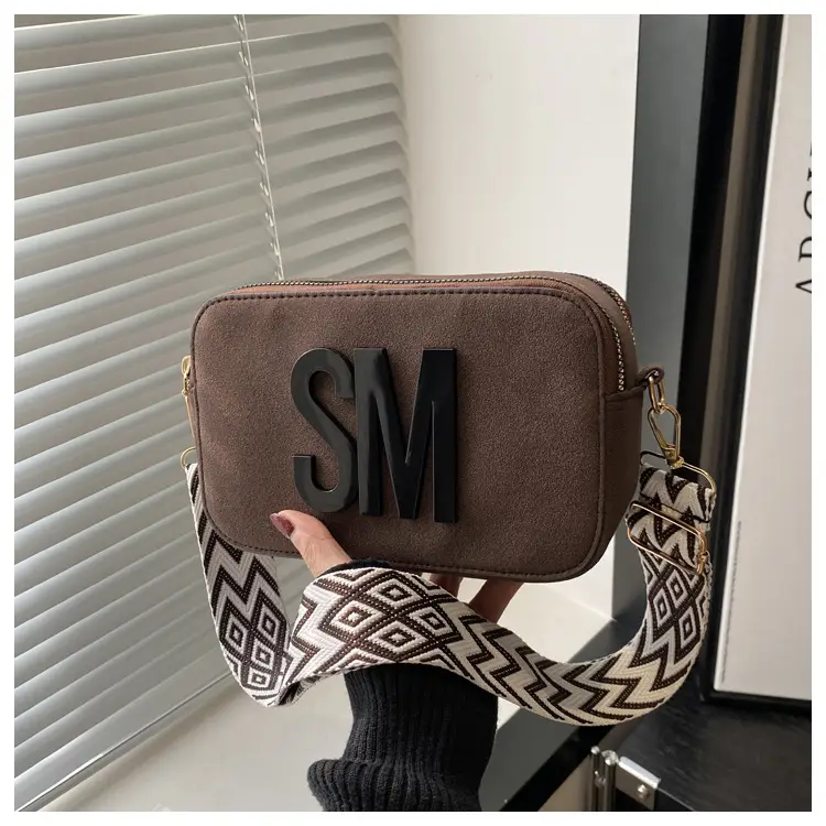 Women's Maroon Crossbody Bag with Zigzag Strap — feature 13
