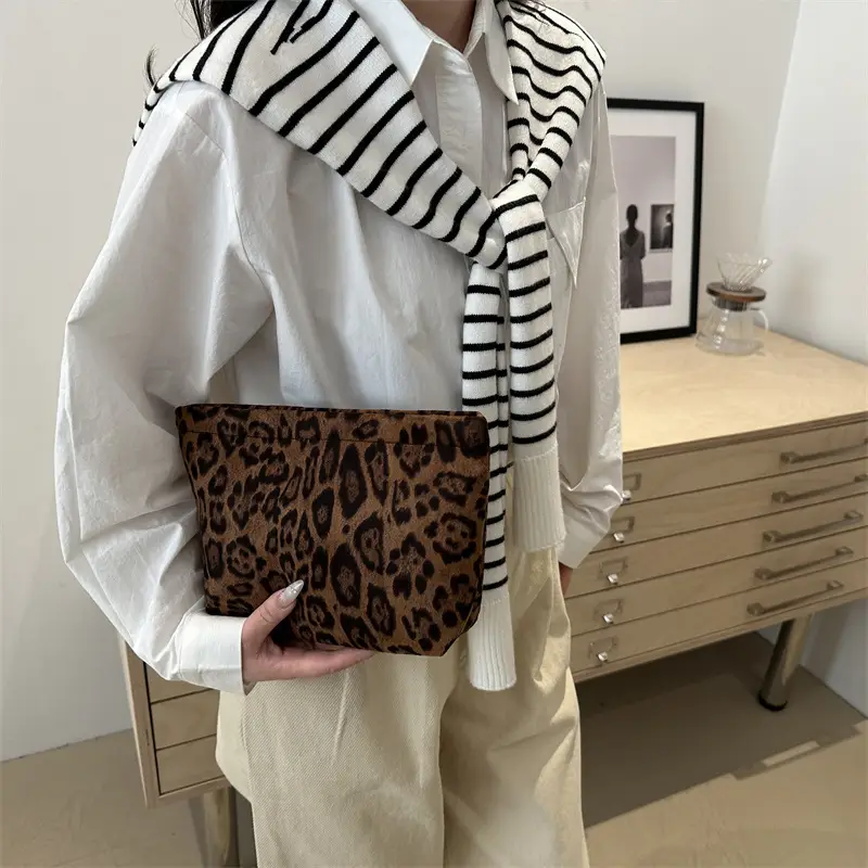 Leopard Print Women's Bucket Bag 2025 Spring - Image 5