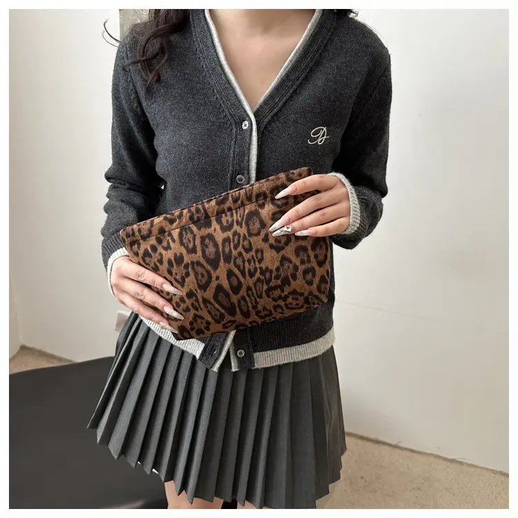 Leopard Print Women's Bucket Bag 2025 Spring — feature 13