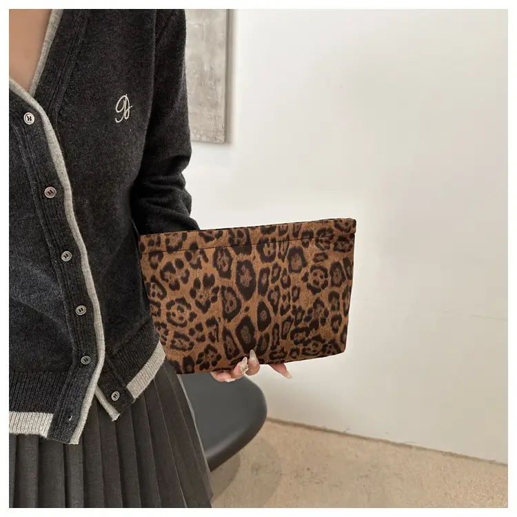 Leopard Print Women's Bucket Bag 2025 Spring — feature 19