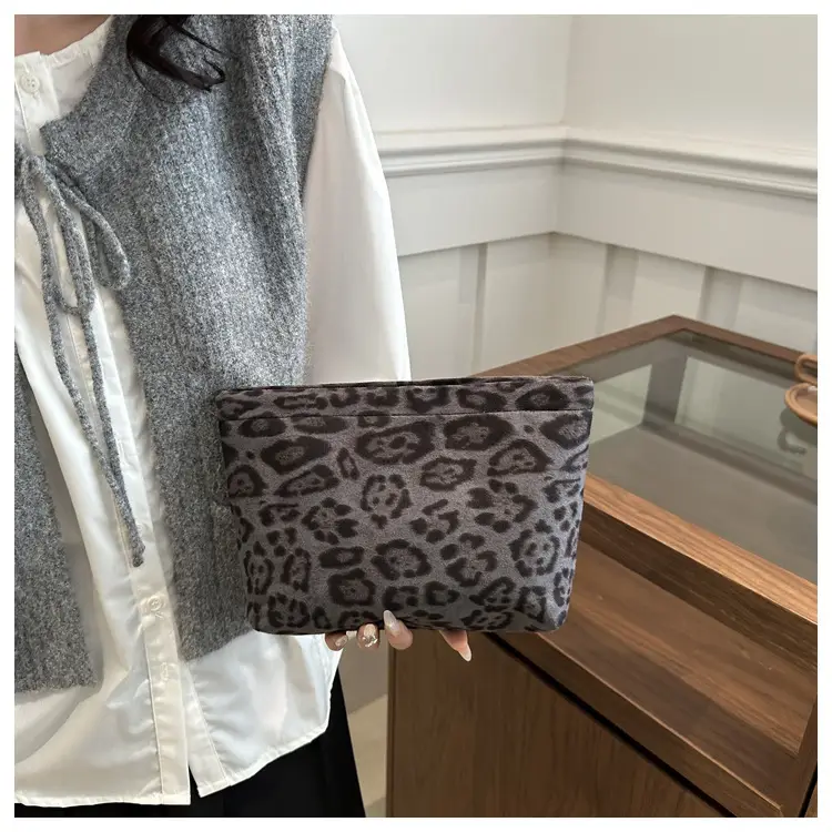 Leopard Print Women's Bucket Bag 2025 Spring — feature 26