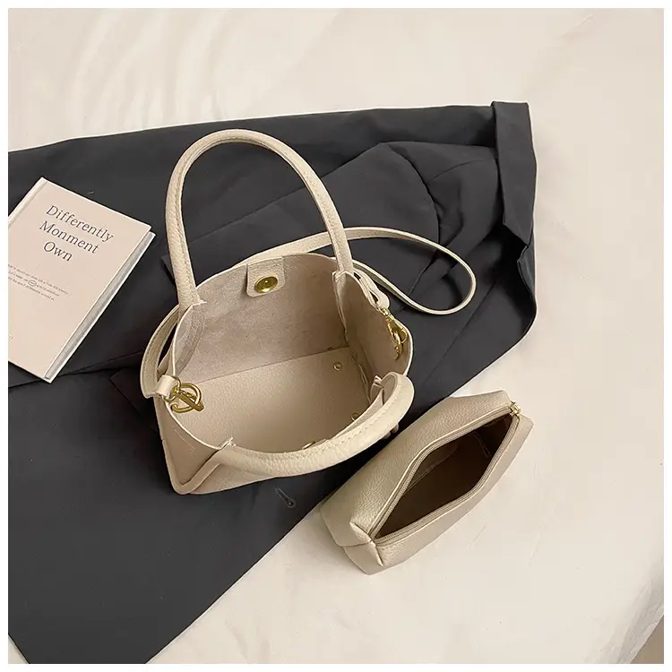 Women's Large Capacity Soft Leather Crossbody Bag Brown 2025 — feature 31