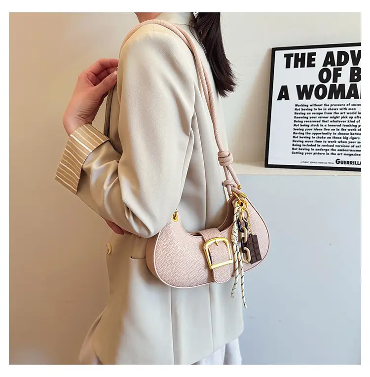 High-end Neoprene Shoulder Bag with Dugger Design — feature 12