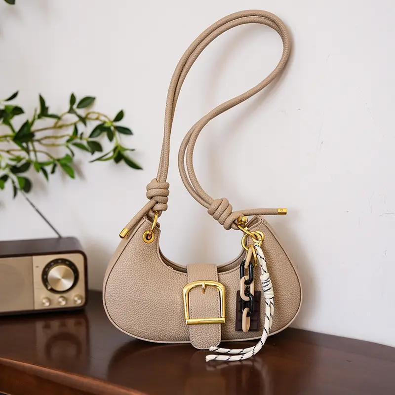 High-end Neoprene Shoulder Bag with Dugger Design