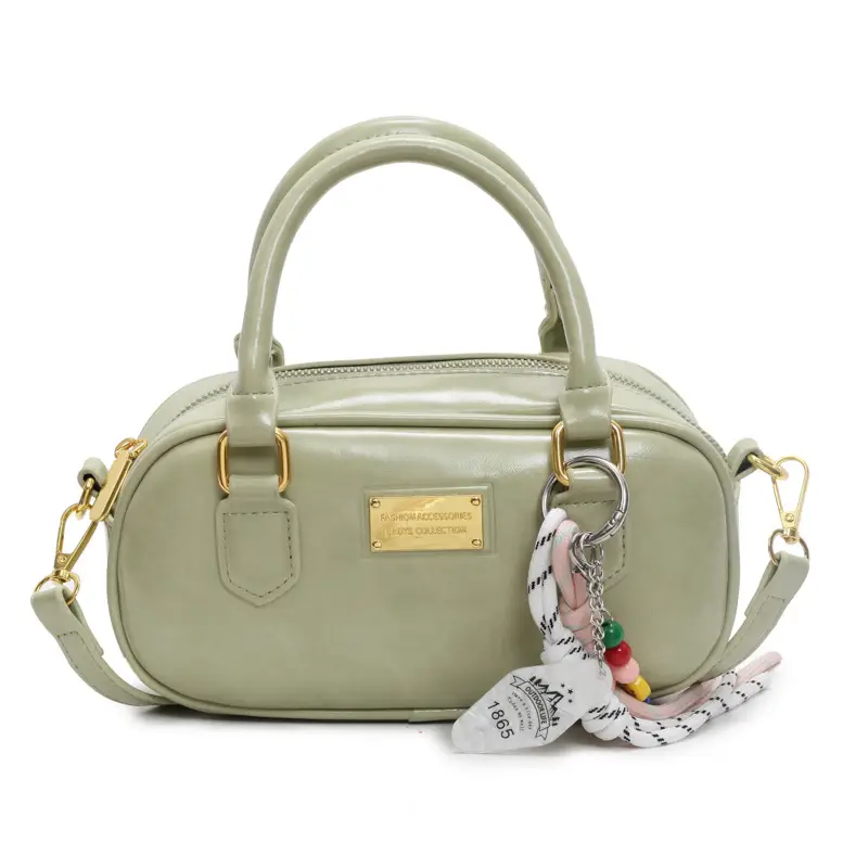 Women's Creamy White Bowtie Shoulder Bag with Tassel