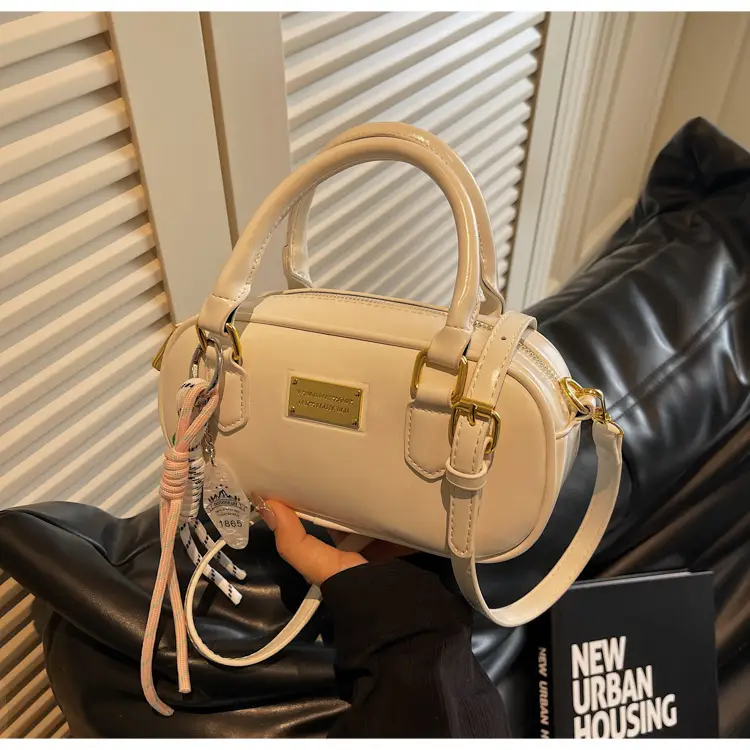 Women's Creamy White Bowtie Shoulder Bag with Tassel — feature 20