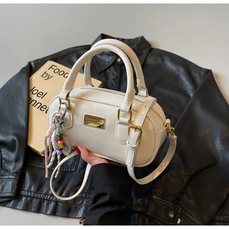 Women's Creamy White Bowtie Shoulder Bag with Tassel — feature 21