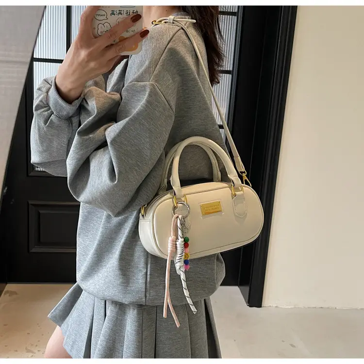 Women's Creamy White Bowtie Shoulder Bag with Tassel — feature 30