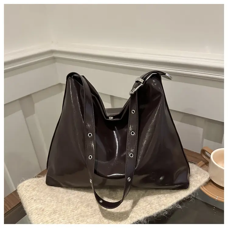 Black Large Shoulder Bag Women 2025 New Arrival — feature 19