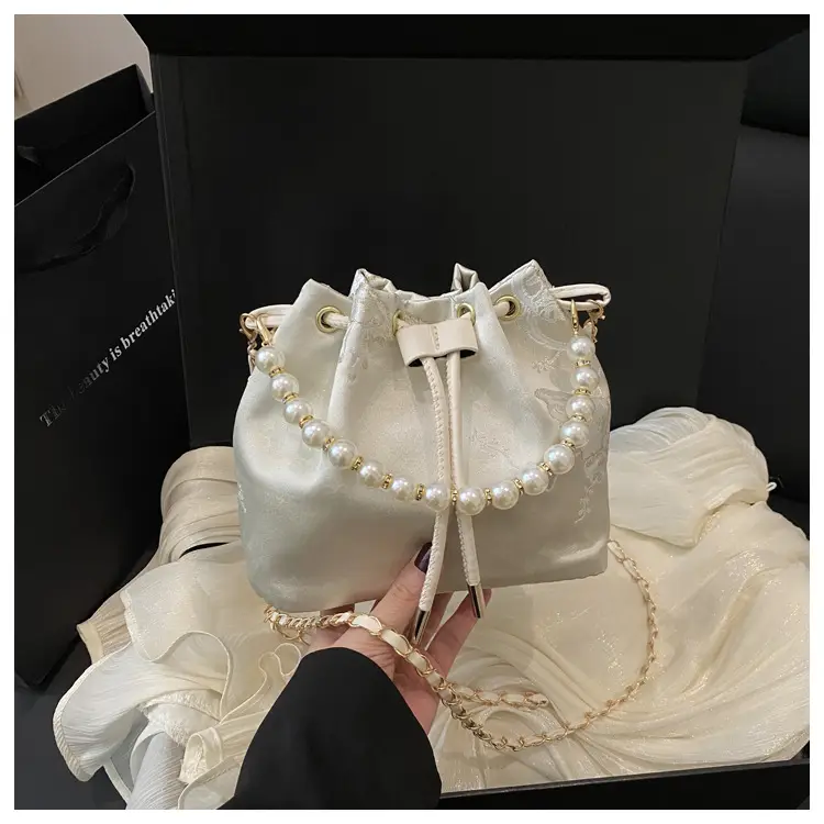 Pearl Embroidered Crossbody Bag for Women 2025 Spring — feature 13