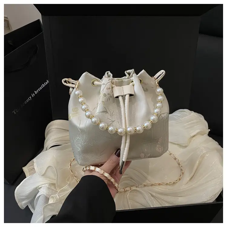Pearl Embroidered Crossbody Bag for Women 2025 Spring — feature 14