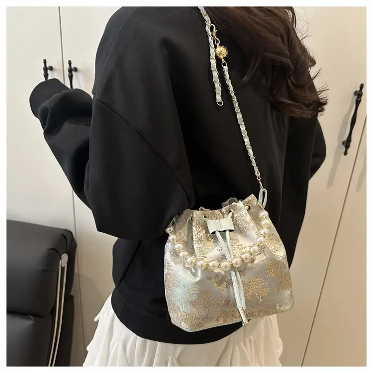 Pearl Embroidered Crossbody Bag for Women 2025 Spring — feature 26