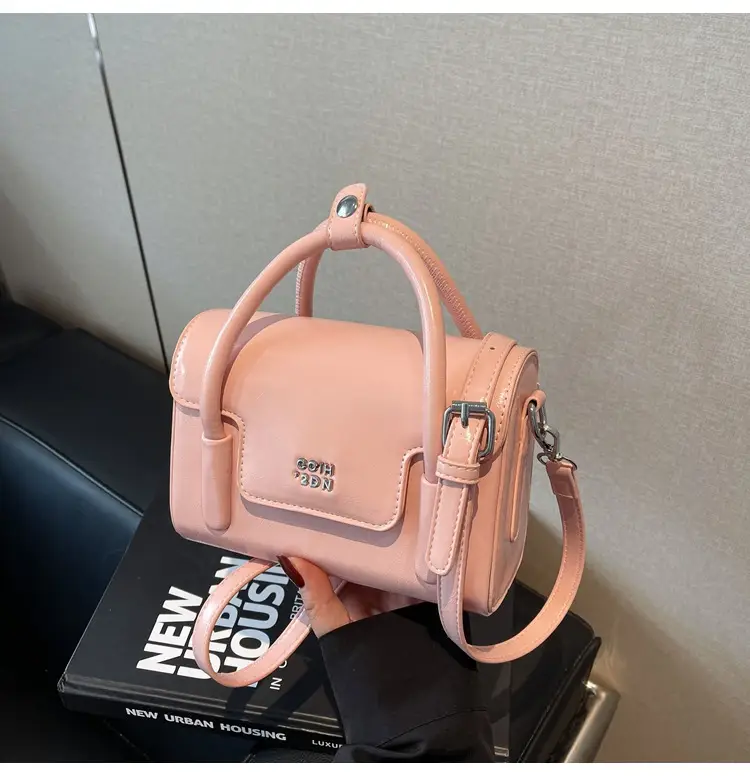 Red Minimalist Women's Shoulder Crossbody Bag 2026 — feature 31