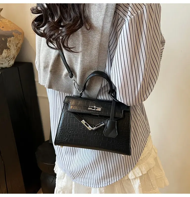 Women's High-end Embossed Kelly Shoulder Bag 2025 — feature 21