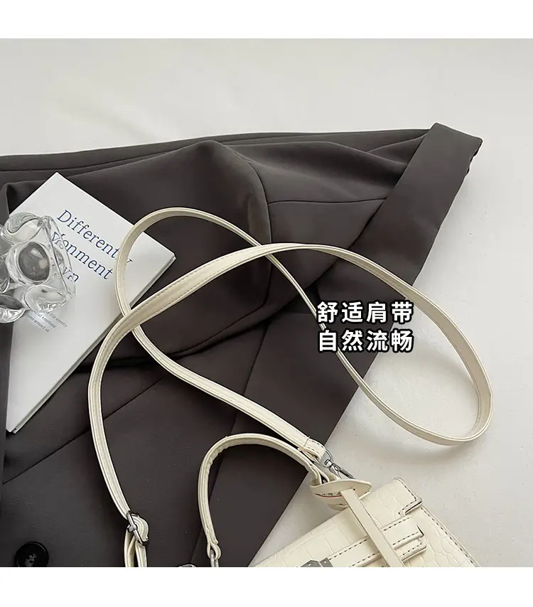 Women's High-end Embossed Kelly Shoulder Bag 2025 — feature 8