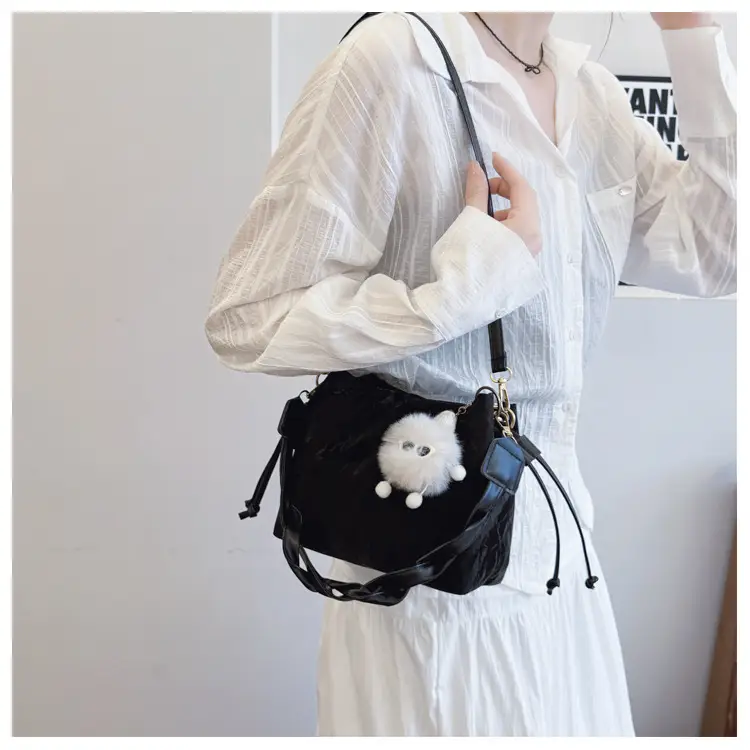 Light Blue Korean Style Shoulder Bag 2025 Spring Summer — feature 13