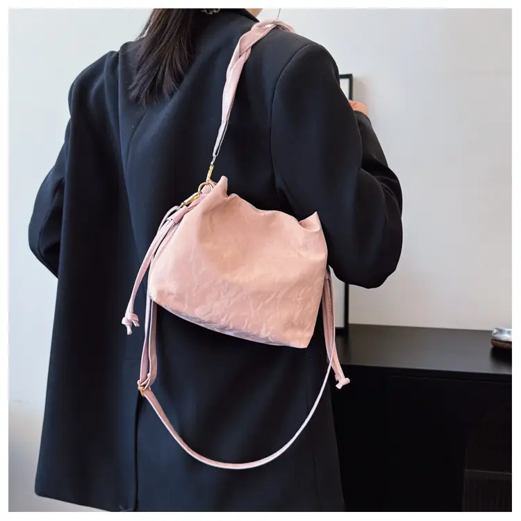 Light Blue Korean Style Shoulder Bag 2025 Spring Summer — feature 18