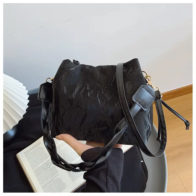 Light Blue Korean Style Shoulder Bag 2025 Spring Summer — feature 24