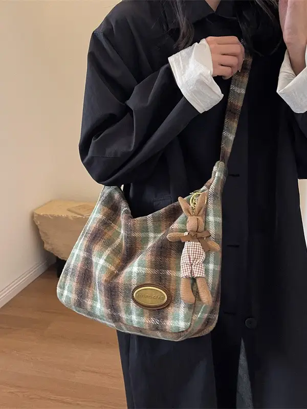 Retro Plaid Woolen Crossbody Bag for Women - Image 11