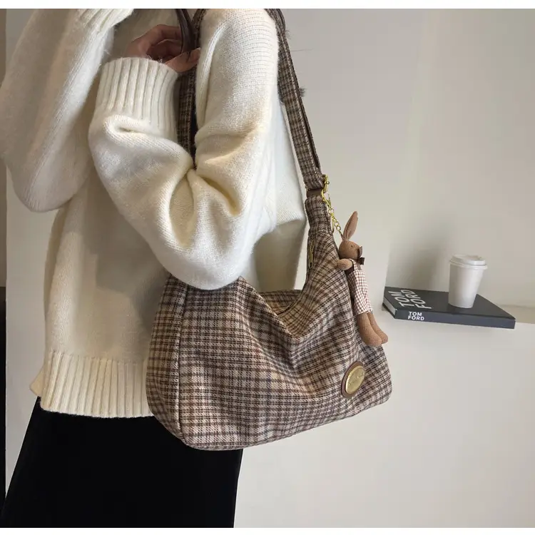 Retro Plaid Woolen Crossbody Bag for Women — feature 27