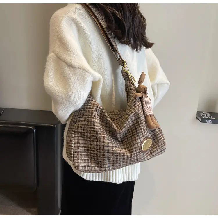 Retro Plaid Woolen Crossbody Bag for Women — feature 28