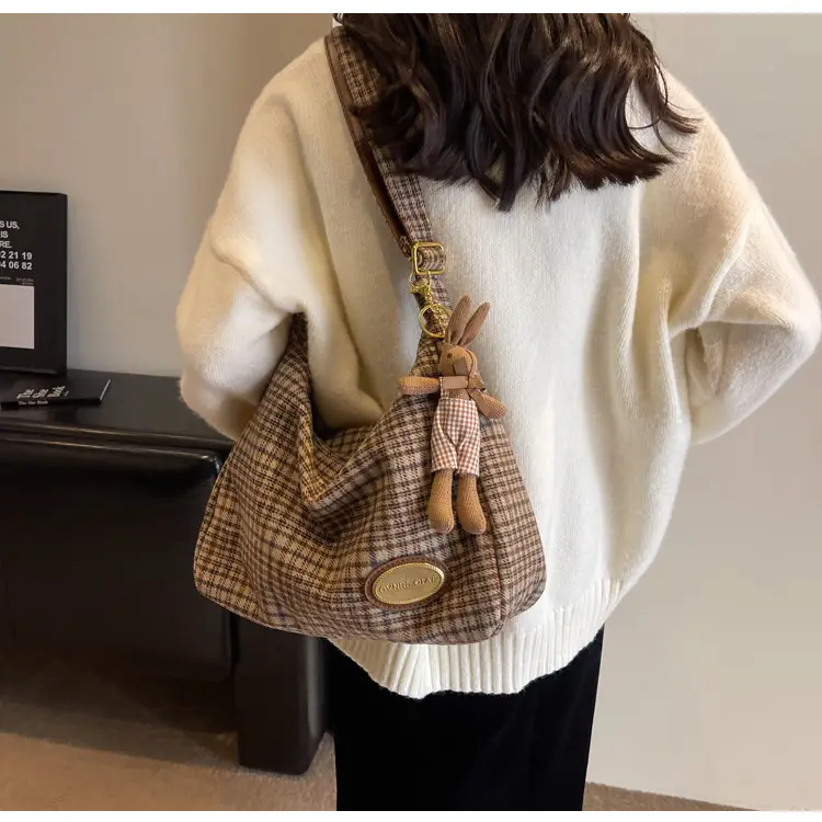 Retro Plaid Woolen Crossbody Bag for Women — feature 29