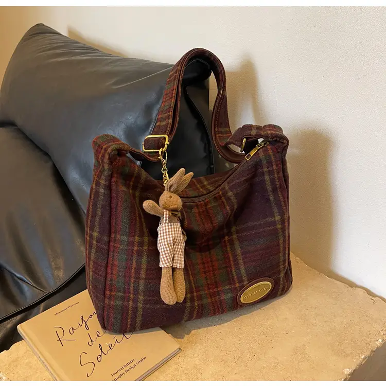 Retro Plaid Woolen Crossbody Bag for Women — feature 36