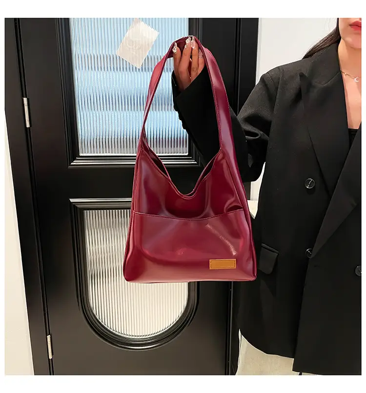 Women's Creamy White Large Shoulder Bag 2025 — feature 12