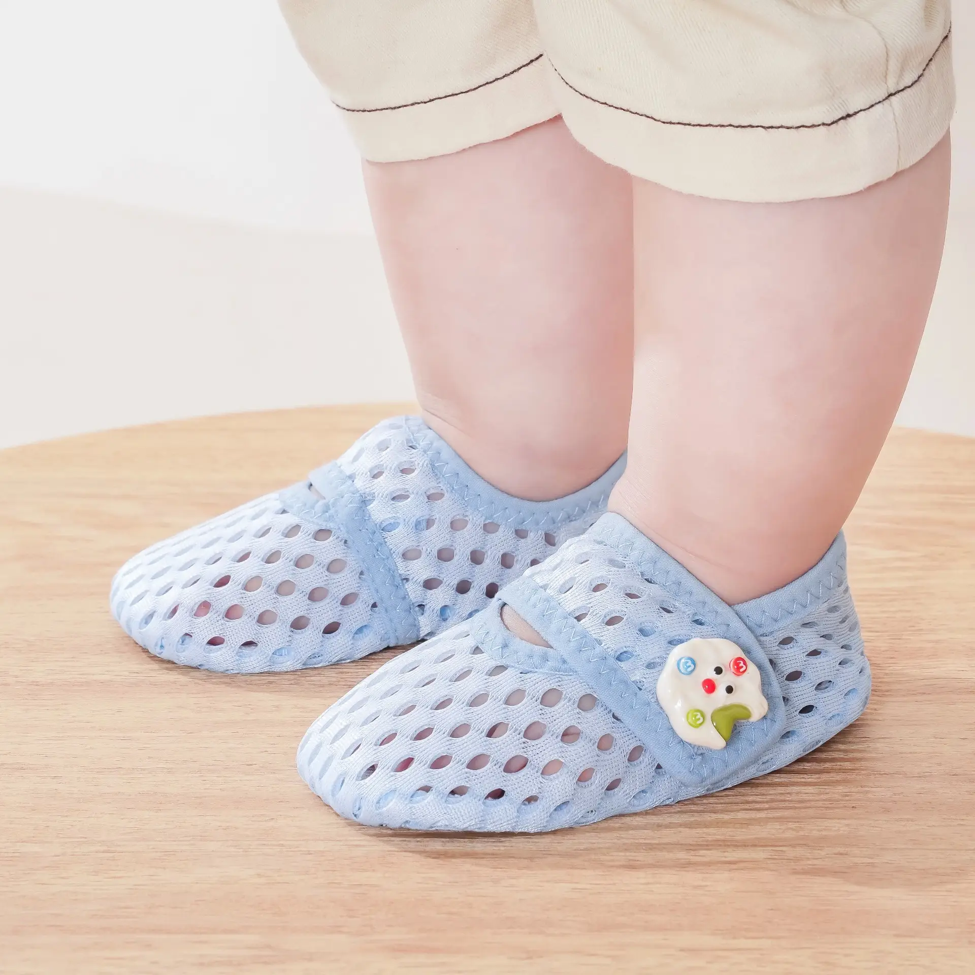 Pink Cartoon Baby Mesh Slip-On Shoes - Image 8
