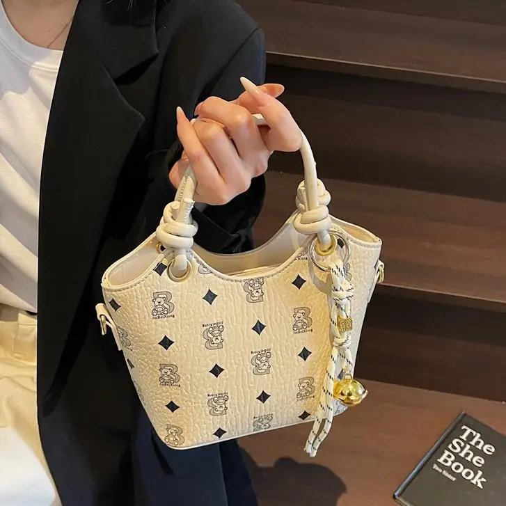 Pink Printed Hand Bag Women's 2025 New Fashionable Textile All-match Shoulder Bag Super Popular Crossbody Bag - Image 8