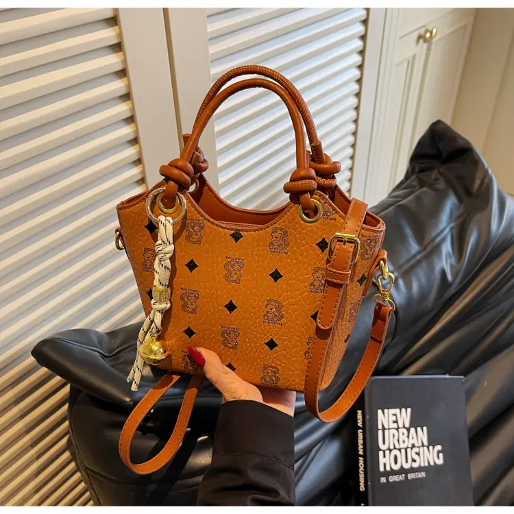Pink Printed Hand Bag Women's 2025 New Fashionable Textile All-match Shoulder Bag Super Popular Crossbody Bag — feature 22
