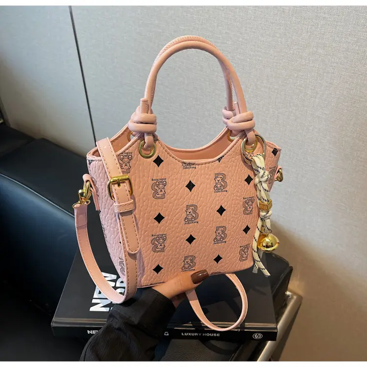 Pink Printed Hand Bag Women's 2025 New Fashionable Textile All-match Shoulder Bag Super Popular Crossbody Bag — feature 23