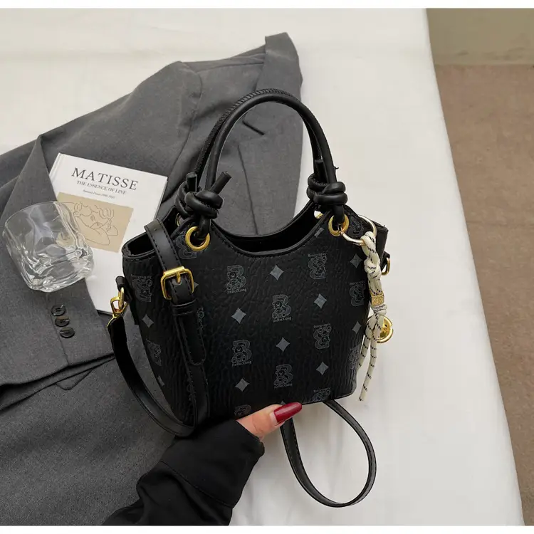 Pink Printed Hand Bag Women's 2025 New Fashionable Textile All-match Shoulder Bag Super Popular Crossbody Bag — feature 27