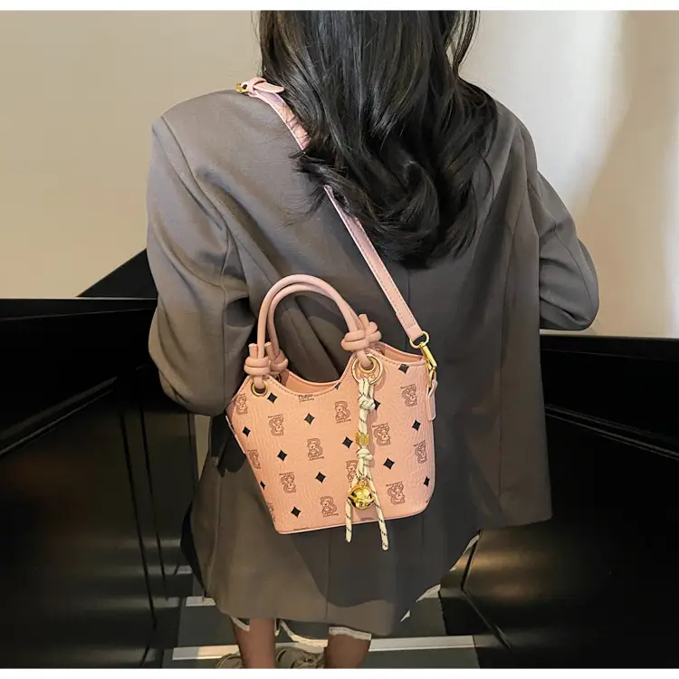 Pink Printed Hand Bag Women's 2025 New Fashionable Textile All-match Shoulder Bag Super Popular Crossbody Bag — feature 35