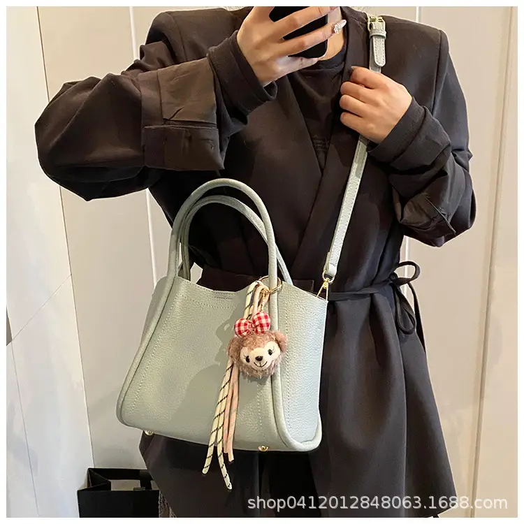 Black Vintage Shoulder Bag for Women Autumn Winter — feature 16