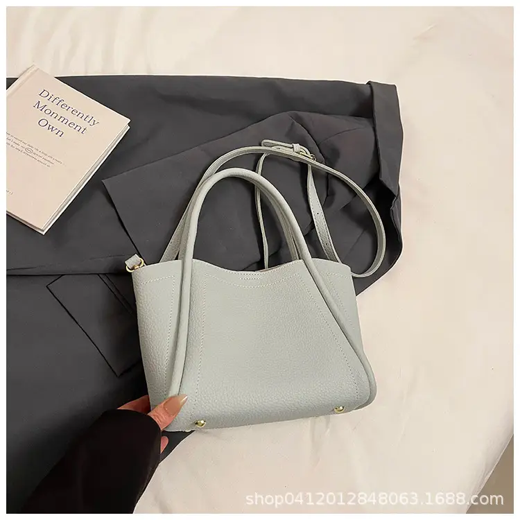 Black Vintage Shoulder Bag for Women Autumn Winter