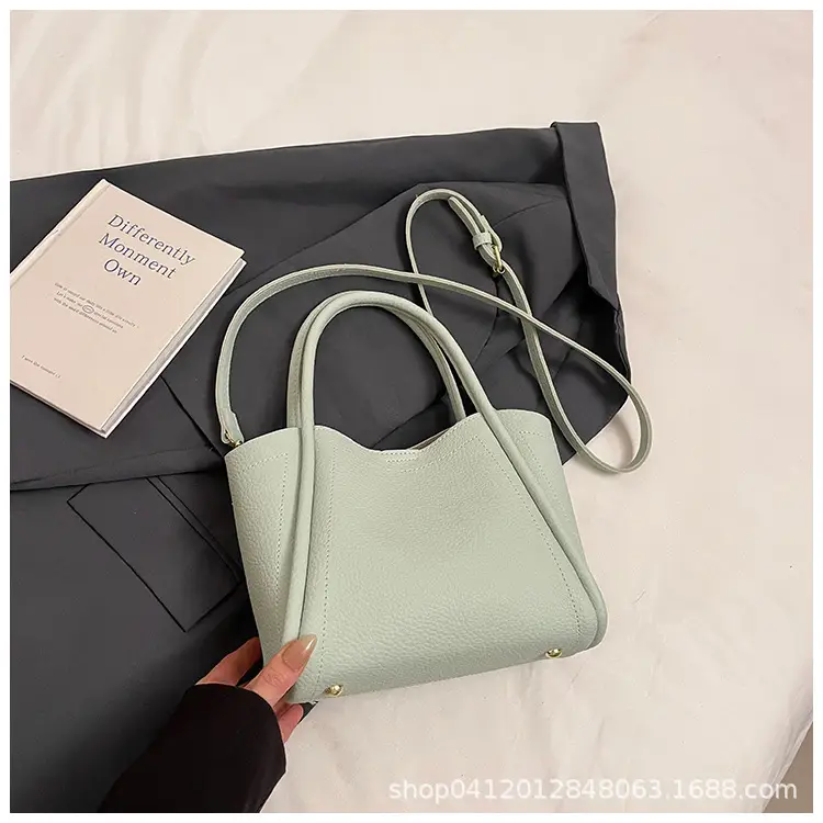 Black Vintage Shoulder Bag for Women Autumn Winter