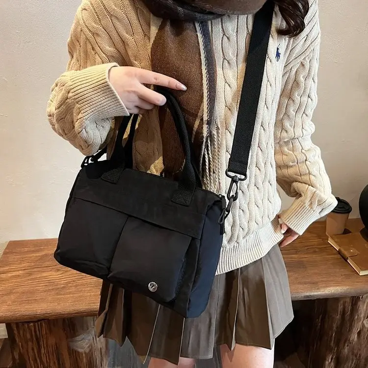 Japanese & Korean Style Lightweight Water-repellent Handbag - Image 12