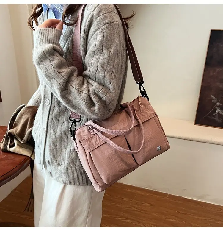 Japanese & Korean Style Lightweight Water-repellent Handbag — feature 20