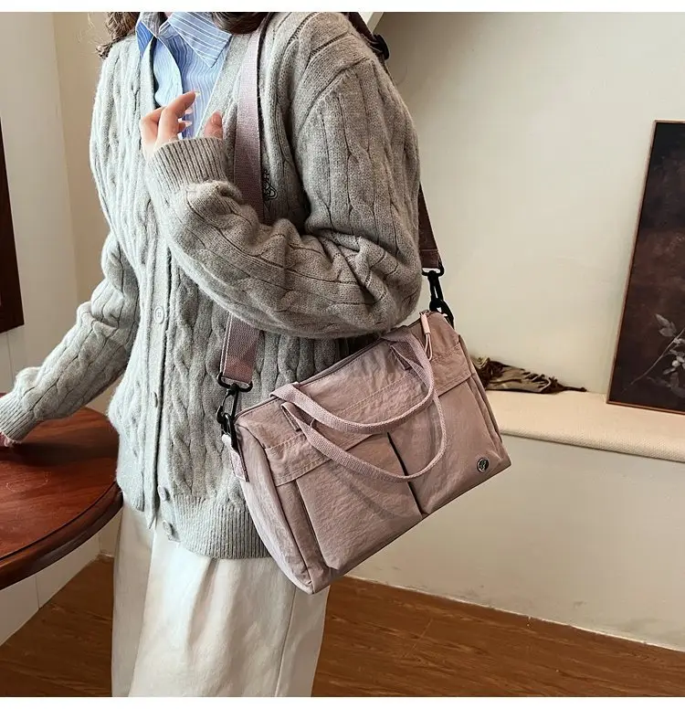 Japanese & Korean Style Lightweight Water-repellent Handbag — feature 29