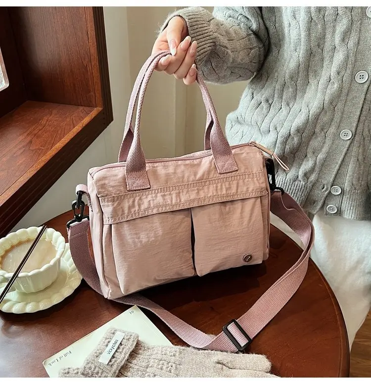 Japanese & Korean Style Lightweight Water-repellent Handbag — feature 31