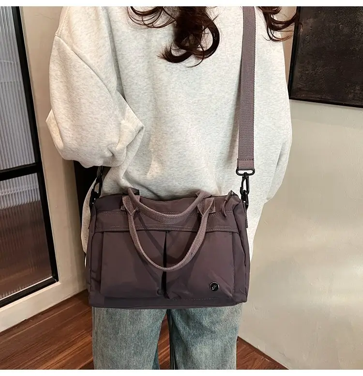 Japanese & Korean Style Lightweight Water-repellent Handbag — feature 35
